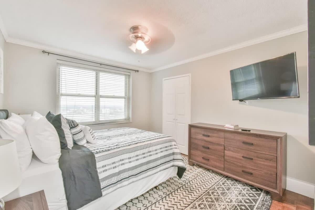 Appartement Atl Downtown W Private Balcony 24H Concierge Pt16H à Atlanta Extérieur photo